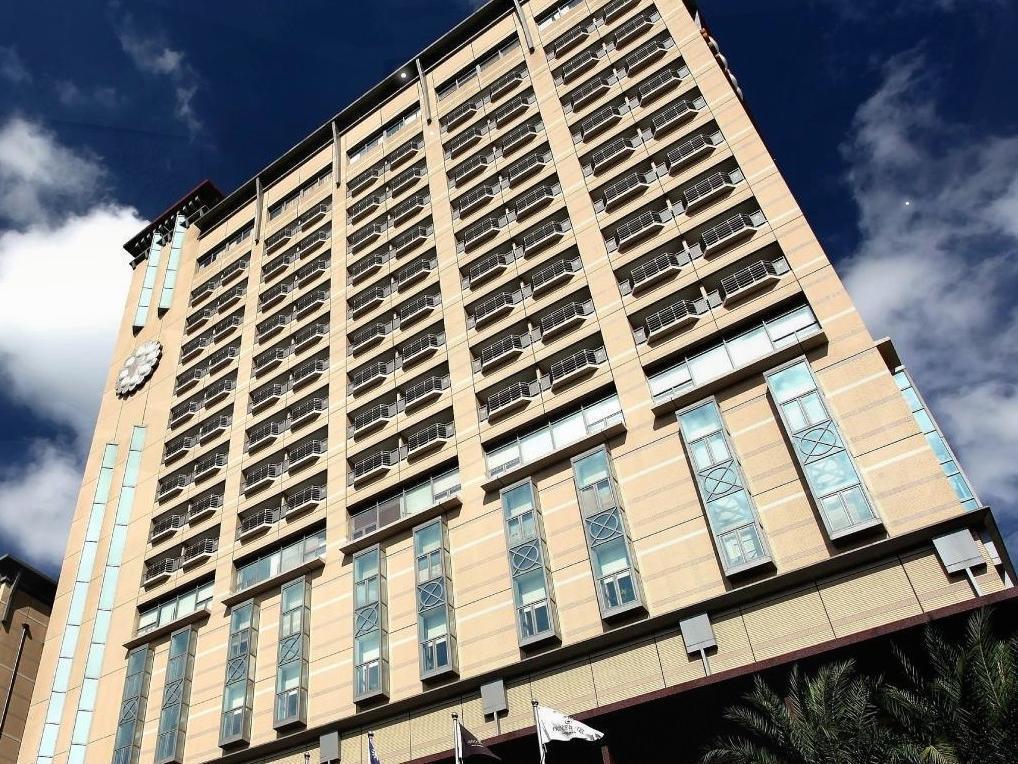 Nice Prince Hotel Chiayi Exterior foto The 1960s building of the National University Hospital